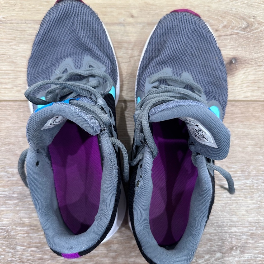 NIKE DOWNSHIFTER Womens Size 7 Black Gray Turquoise Purple Sneakers - Picture 10 of 11